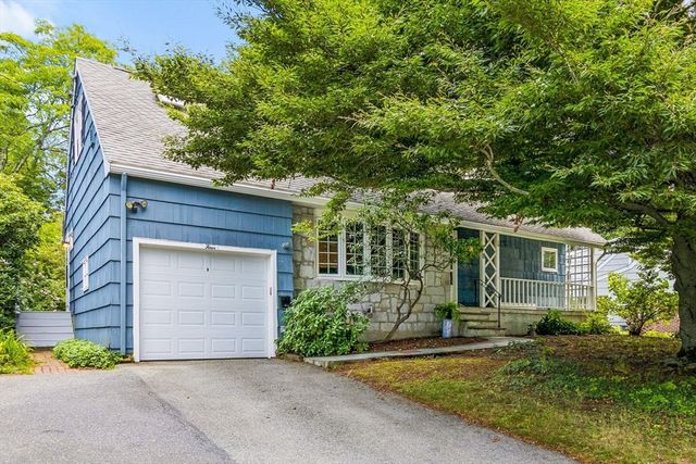4 Murdoch Road, Natick, MA 01760