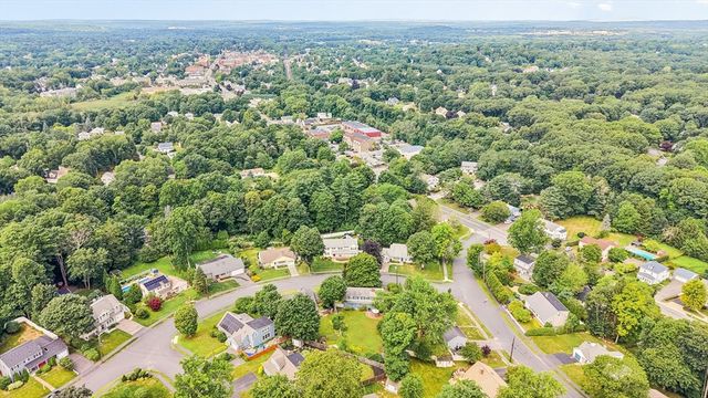 4 Murdoch Road, Natick, MA 01760