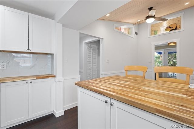 13 62nd Street, Yankeetown, FL 34498