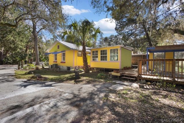 13 62nd Street, Yankeetown, FL 34498