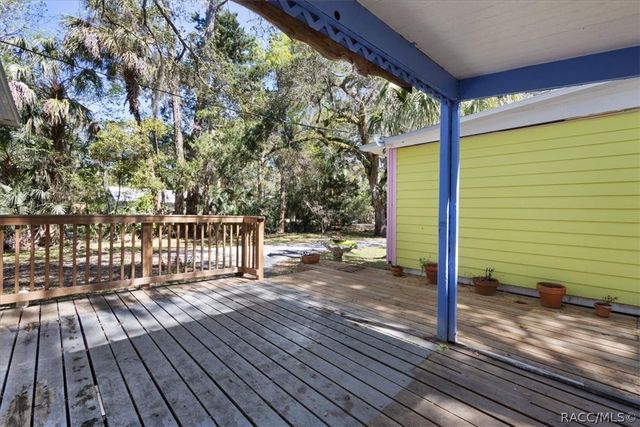 13 62nd Street, Yankeetown, FL 34498