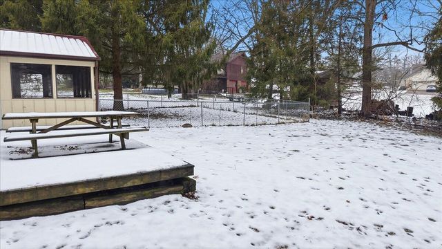 6 Adena Court, Fredericktown, OH 43019