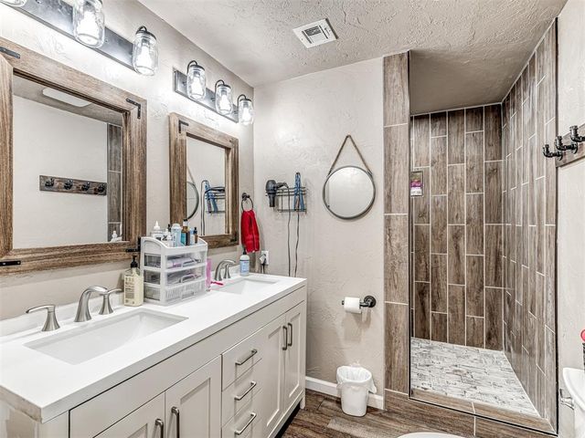 36506 Garretts Lake Road, Shawnee, OK 74804