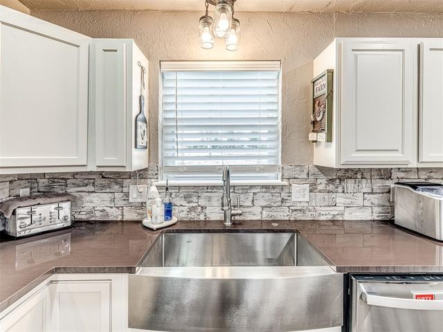 36506 Garretts Lake Road, Shawnee, OK 74804