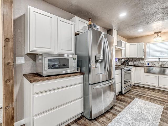 36506 Garretts Lake Road, Shawnee, OK 74804