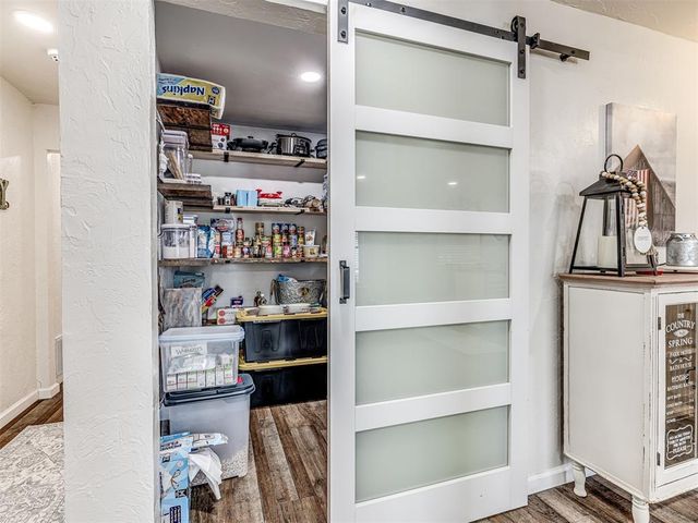 36506 Garretts Lake Road, Shawnee, OK 74804