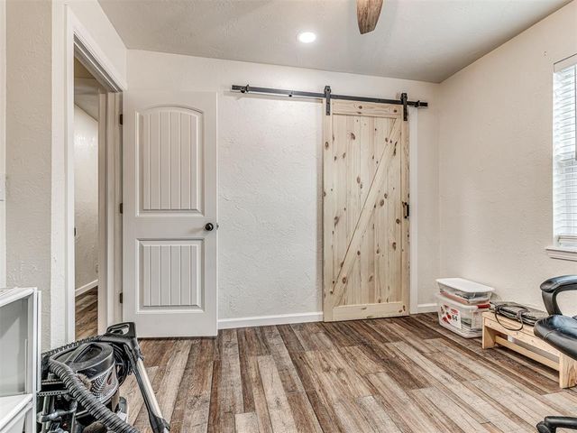 36506 Garretts Lake Road, Shawnee, OK 74804