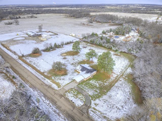 36506 Garretts Lake Road, Shawnee, OK 74804