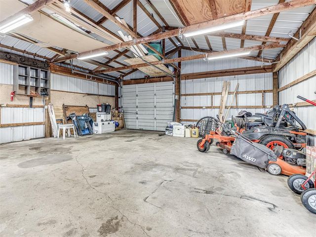 36506 Garretts Lake Road, Shawnee, OK 74804