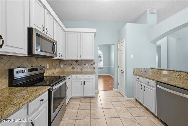 2418 SOUTHERN LINKS Drive, Fleming Island, FL 32003