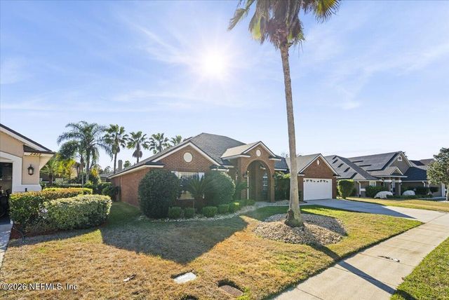 2418 SOUTHERN LINKS Drive, Fleming Island, FL 32003