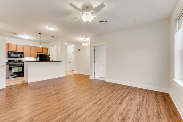 60 Winooski Falls Way Unit 1212, Winooski, VT 05404