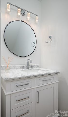 10943 Carmel Crossing Road, Charlotte, NC 28226