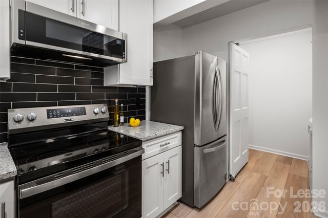 10943 Carmel Crossing Road, Charlotte, NC 28226