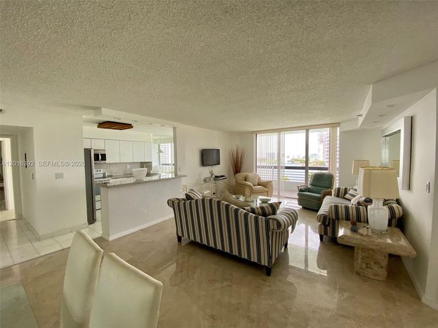 19101 NE 36th Ct 1102, Aventura, FL 33180