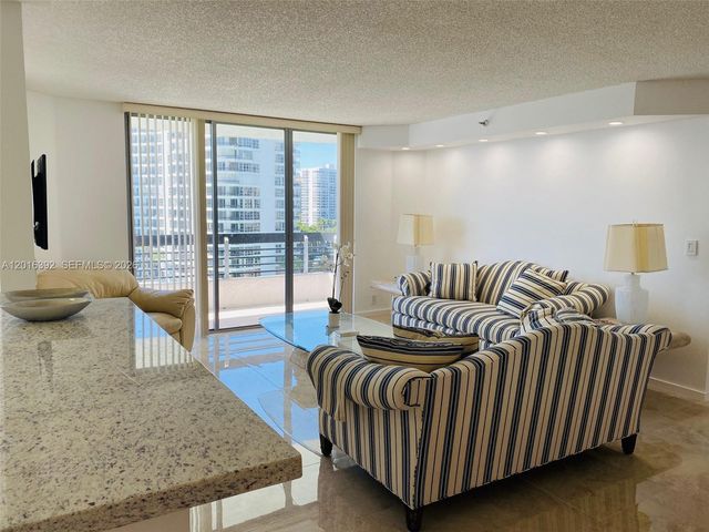 19101 NE 36th Ct 1102, Aventura, FL 33180