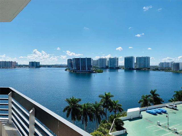 19101 NE 36th Ct 1102, Aventura, FL 33180