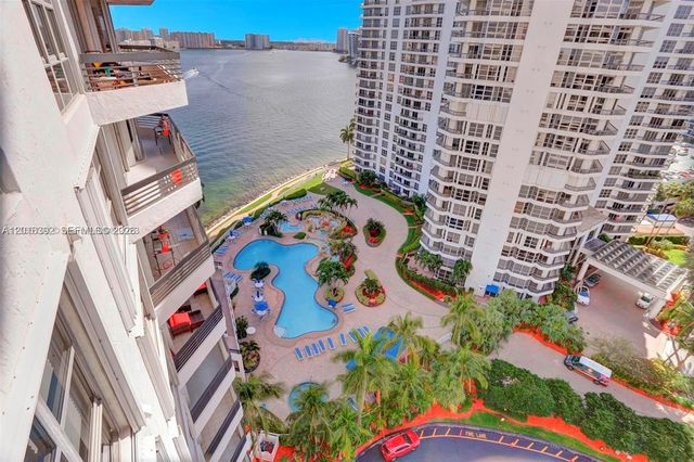 19101 NE 36th Ct 1102, Aventura, FL 33180