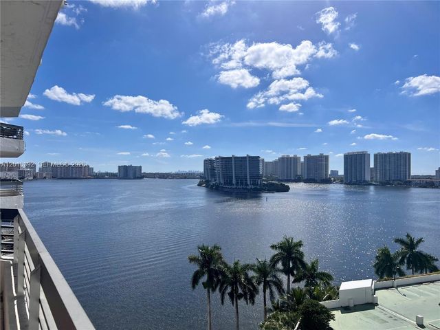 19101 NE 36th Ct 1102, Aventura, FL 33180