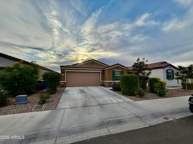 5838 S 23RD Drive, Phoenix, AZ 85041