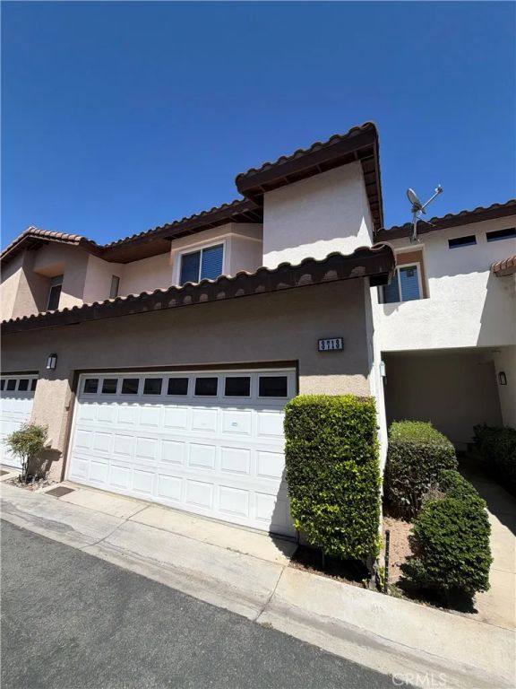 3713 Calle Curacso, Riverside, CA 92503