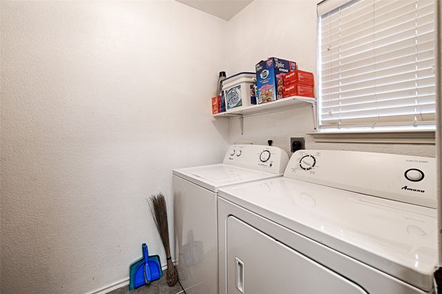 101 Fairbanks Drive, Garland, TX 75043