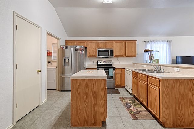 101 Fairbanks Drive, Garland, TX 75043