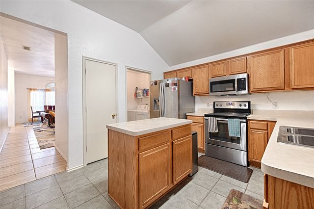 101 Fairbanks Drive, Garland, TX 75043