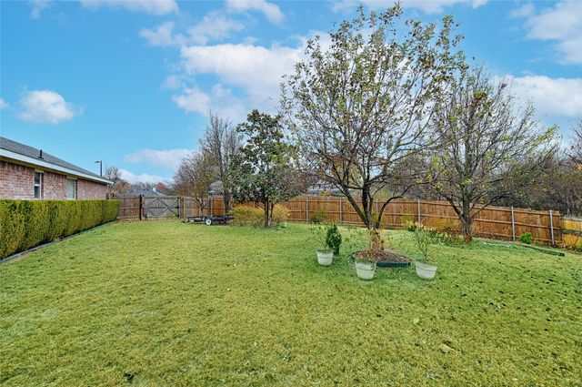 101 Fairbanks Drive, Garland, TX 75043