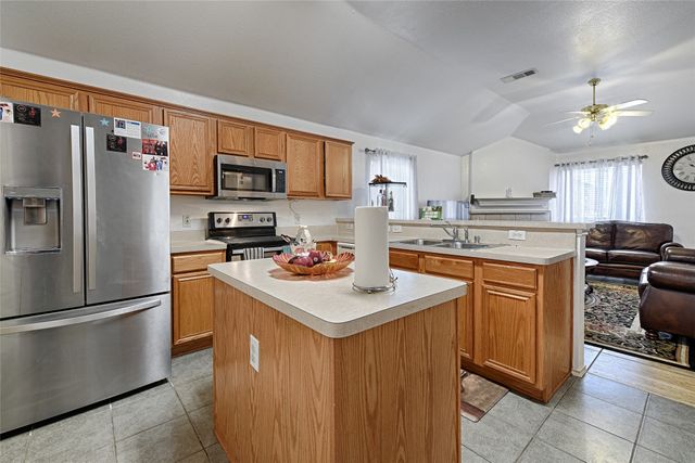 101 Fairbanks Drive, Garland, TX 75043