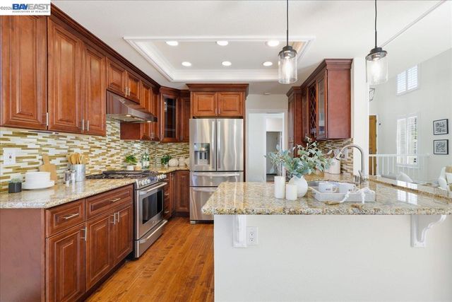 44 Summer Hill Ct, Danville, CA 94526