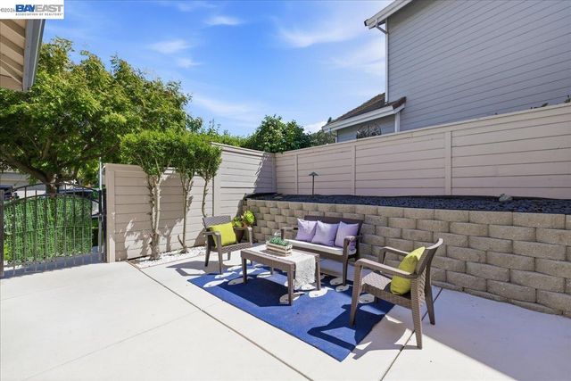 44 Summer Hill Ct, Danville, CA 94526