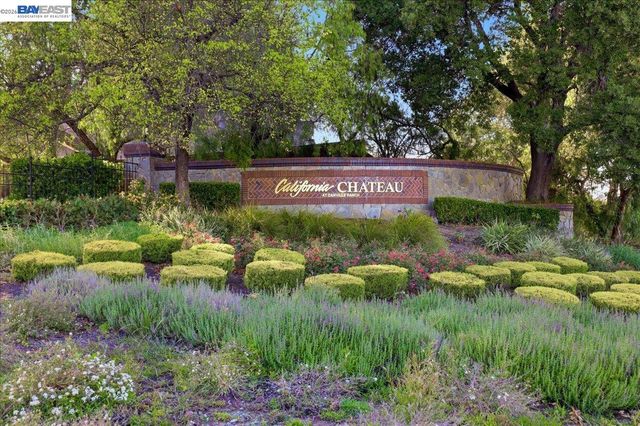 44 Summer Hill Ct, Danville, CA 94526