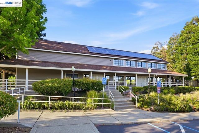44 Summer Hill Ct, Danville, CA 94526