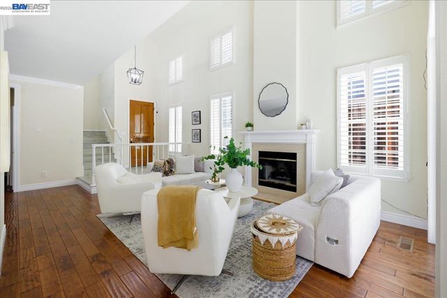 44 Summer Hill Ct, Danville, CA 94526