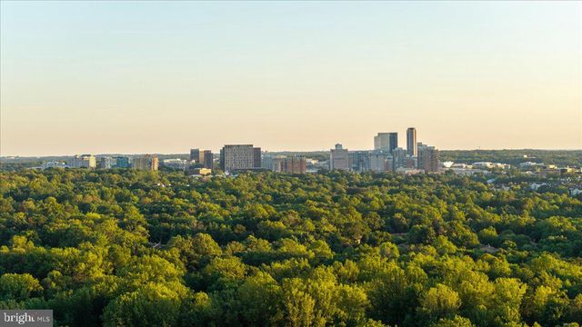 1358 LAKE FOREST CT, Reston, VA 20194