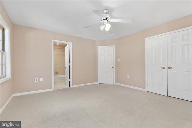 1358 LAKE FOREST CT, Reston, VA 20194