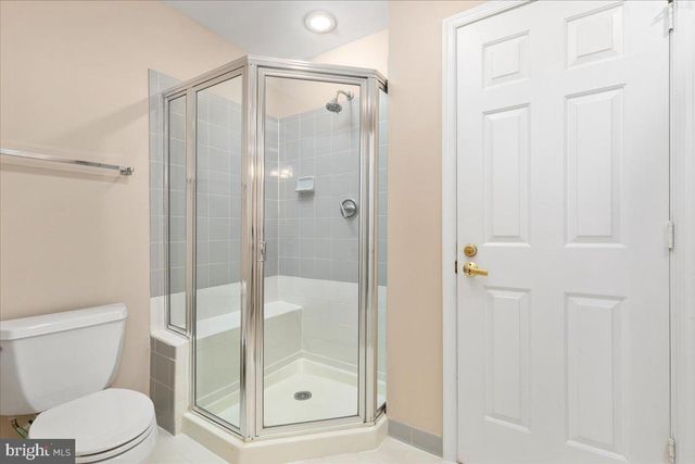 1358 LAKE FOREST CT, Reston, VA 20194