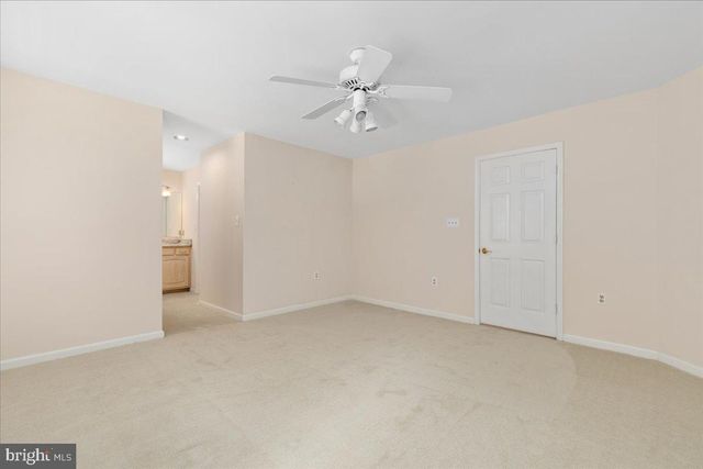 1358 LAKE FOREST CT, Reston, VA 20194