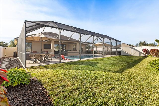 303 LAKE MARIANA PLACE, Auburndale, FL 33823