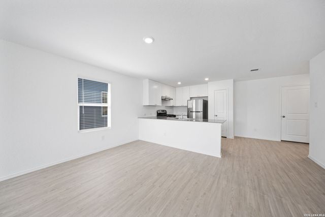 9311 Selene, San Antonio, TX 78252