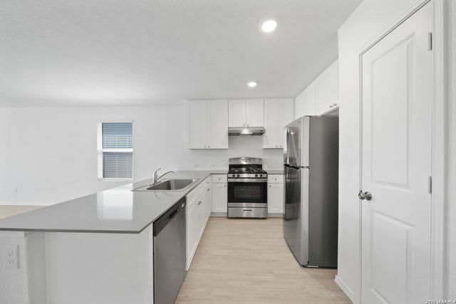 9311 Selene, San Antonio, TX 78252