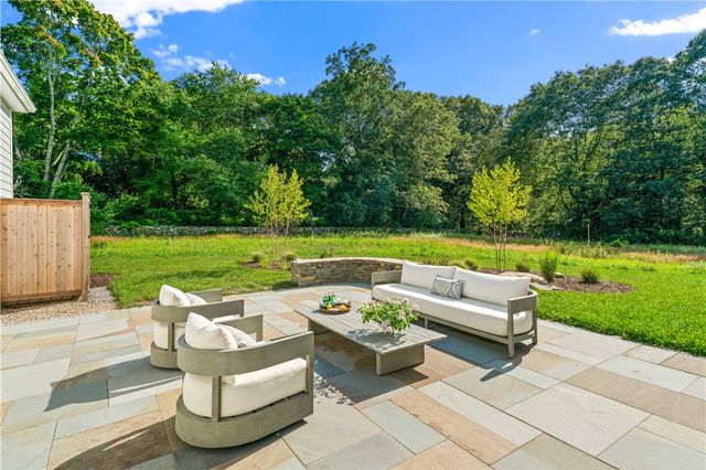 416 Bridgetown Road, South Kingstown, RI 02874