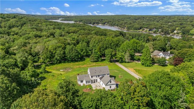 416 Bridgetown Road, South Kingstown, RI 02874