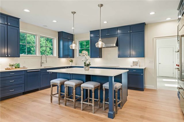 416 Bridgetown Road, South Kingstown, RI 02874