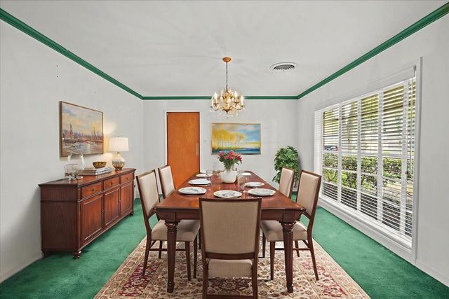 115 Valley Drive, Liberty, TX 77575