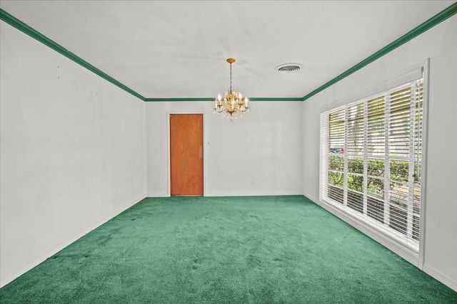 115 Valley Drive, Liberty, TX 77575