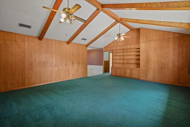 115 Valley Drive, Liberty, TX 77575