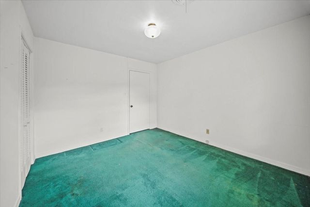 115 Valley Drive, Liberty, TX 77575