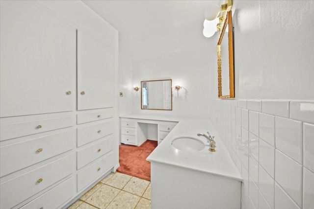 115 Valley Drive, Liberty, TX 77575